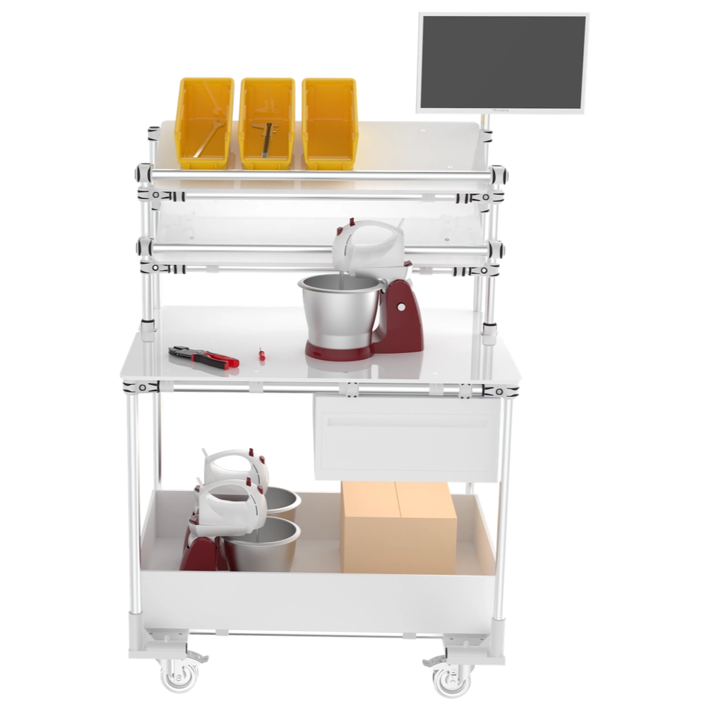 Assembly mobile station with equipments